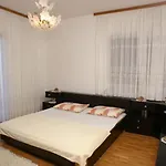 With Parking Spaces Slatine, Ciovo - 1099 Apartman Slatine