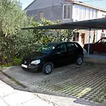 Apartman With Parking Spaces Slatine, Ciovo - 1099 Slatine